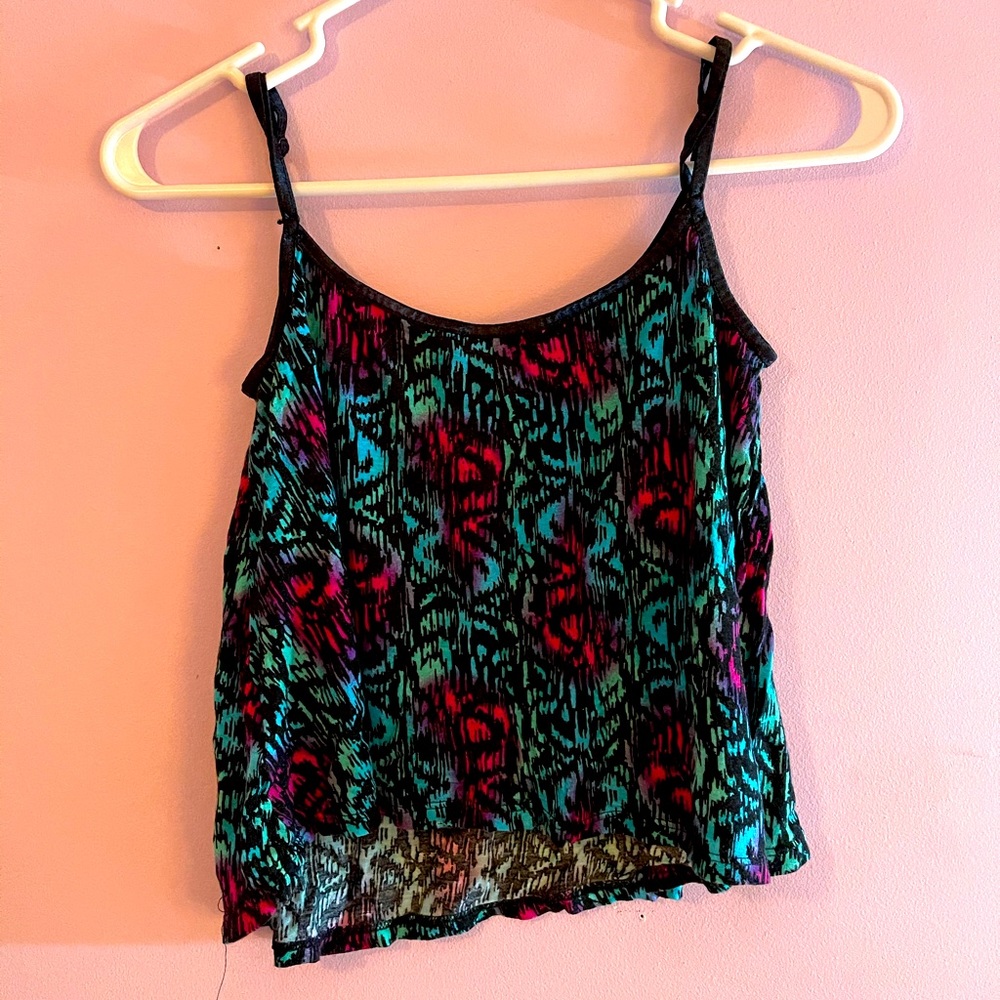 Multi-Color Crop Top - Picture 2 of 2